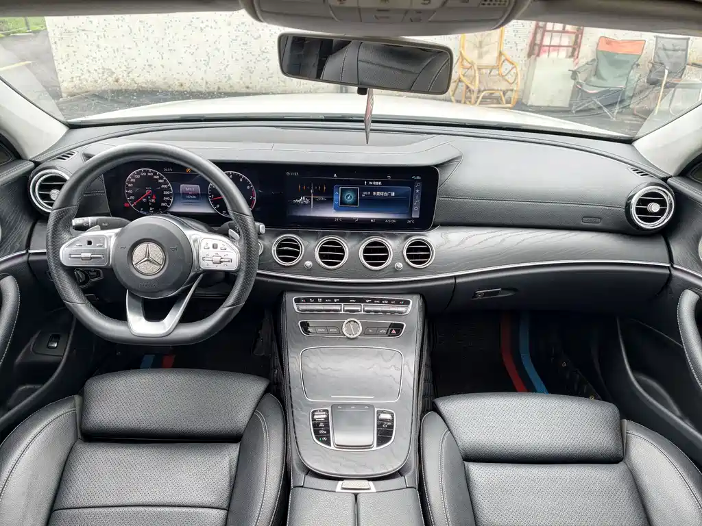 Mercedes-Benz E-Class 2019 — фото 4