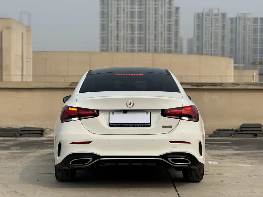 Mercedes-Benz A-Class 2023 — фото 9