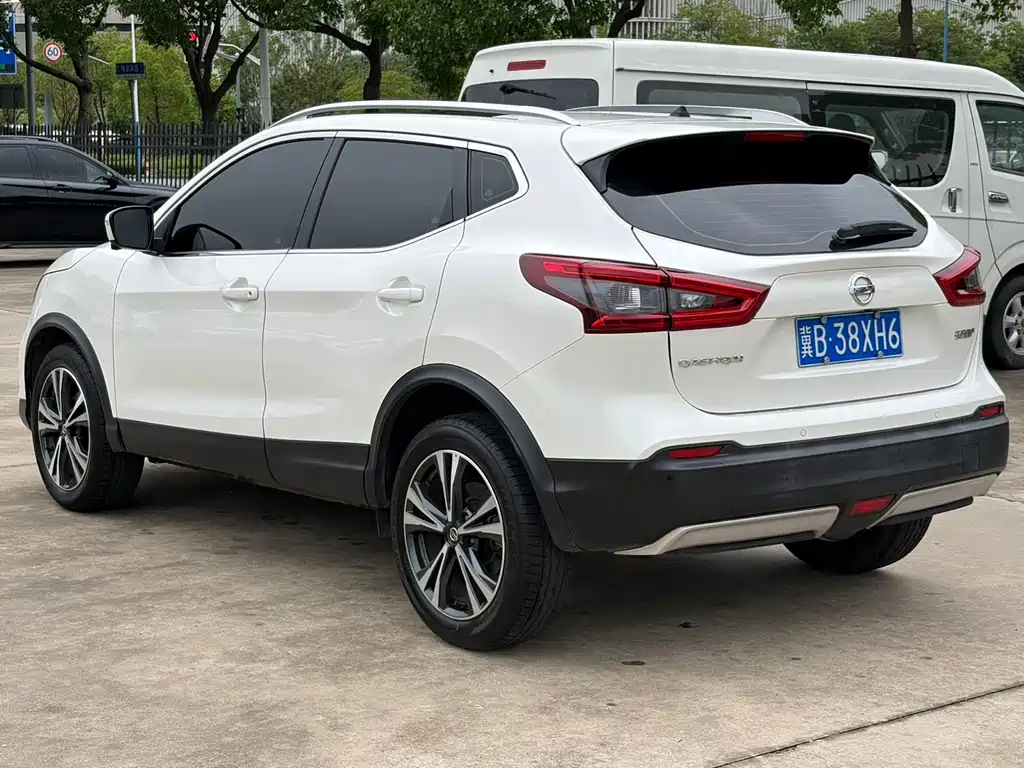 Nissan Qashqai 2022 — фото 5