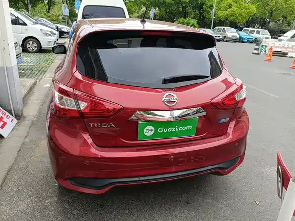 Nissan Tiida 2016