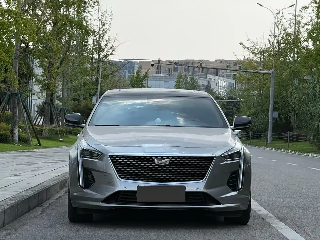 Cadillac CT6 2022 — фото 2