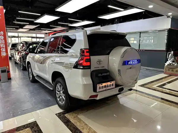 Toyota Prado 2018