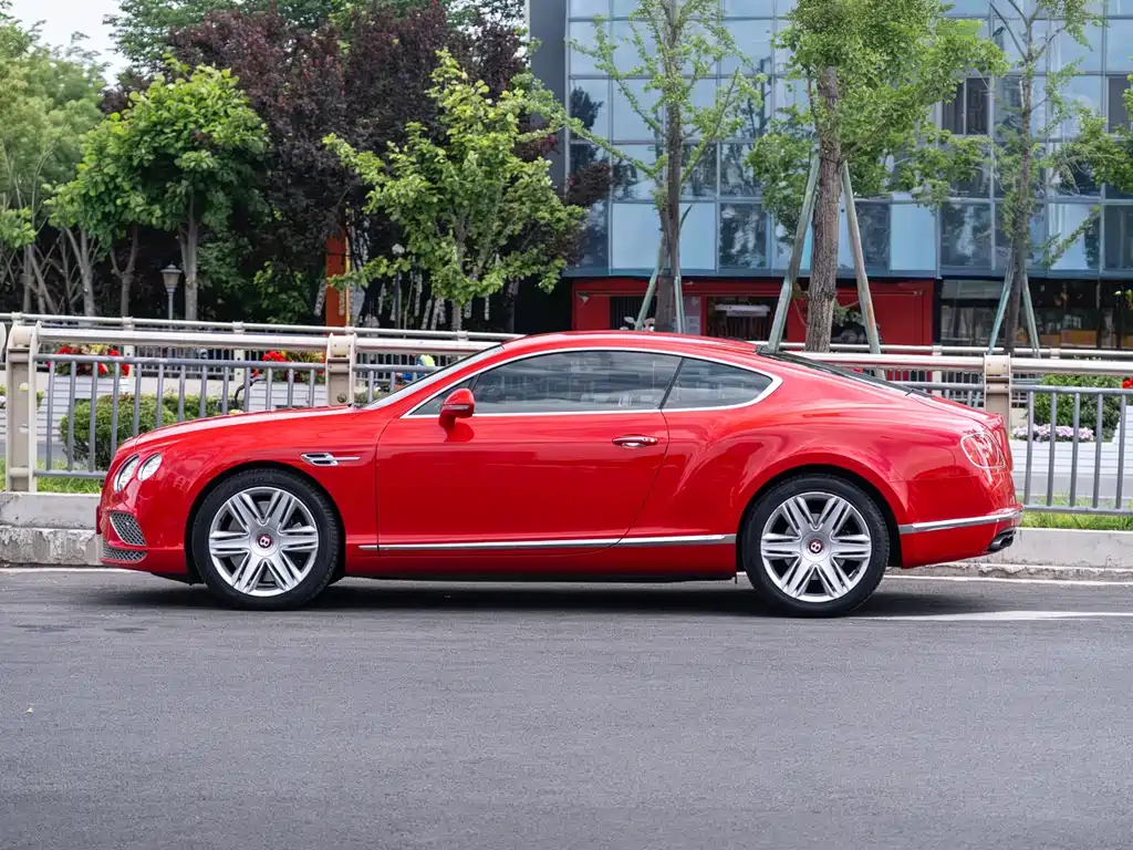 Bentley Continental 2018