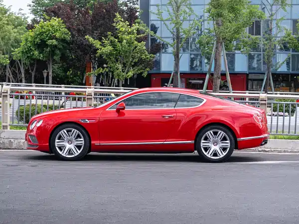 Bentley Continental 2018
