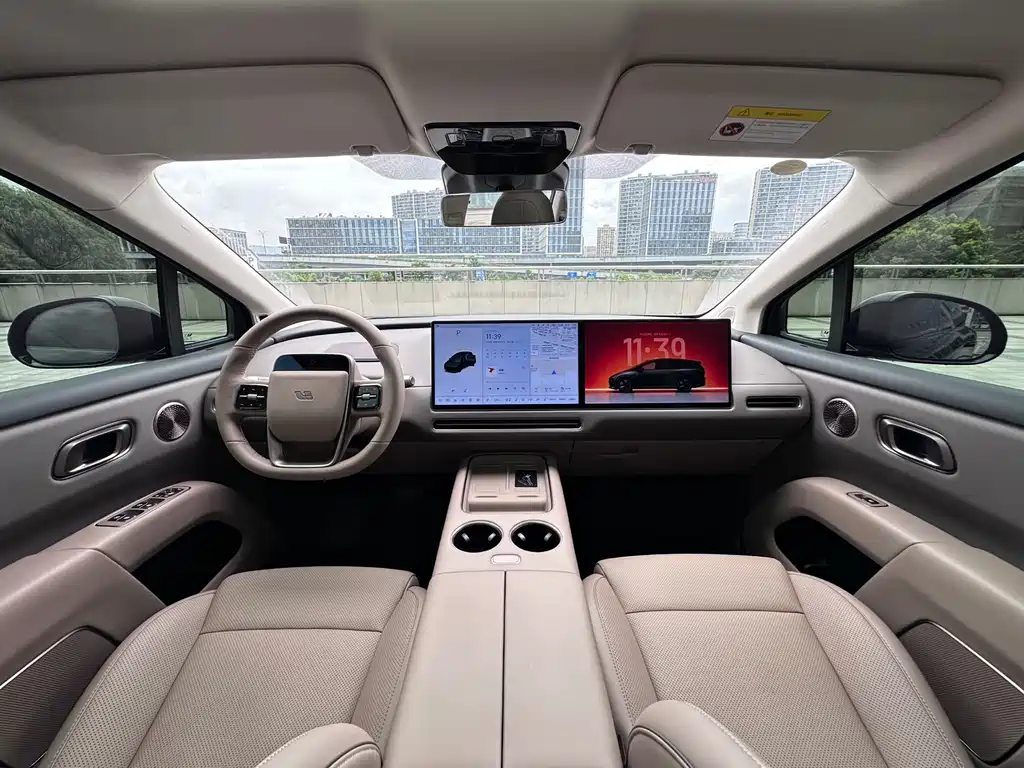 Li Auto i8 2025 — фото 10