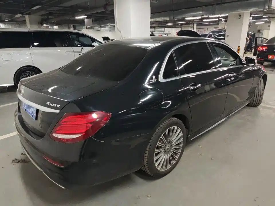 Mercedes-Benz E-Class 2017
