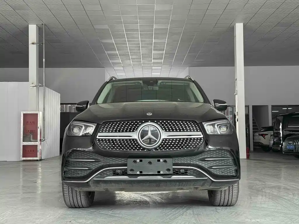 Mercedes-Benz GLE 2023 — фото 2