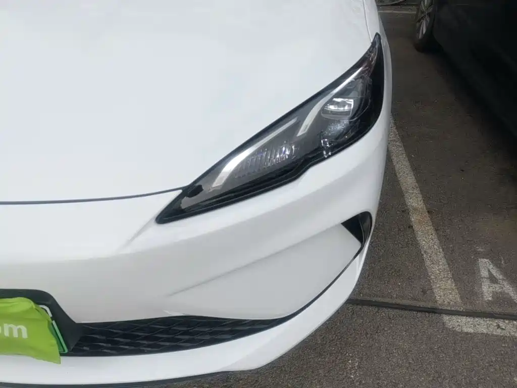 BYD Seal 05 DM-i 2025 — фото 24