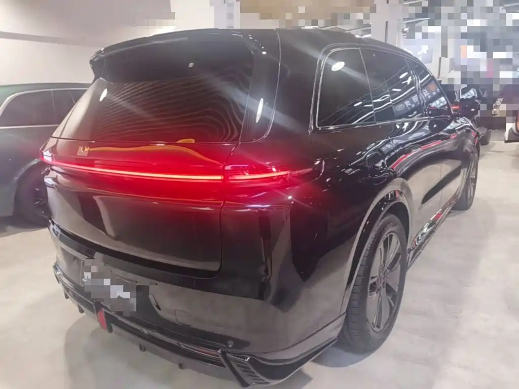 Li Auto Li L8 2024