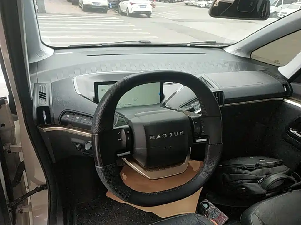 Baojun Kiwi EV 2022 — фото 10