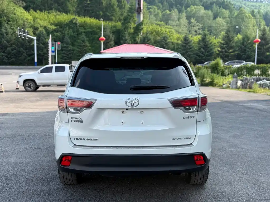 Toyota Highlander 2016
