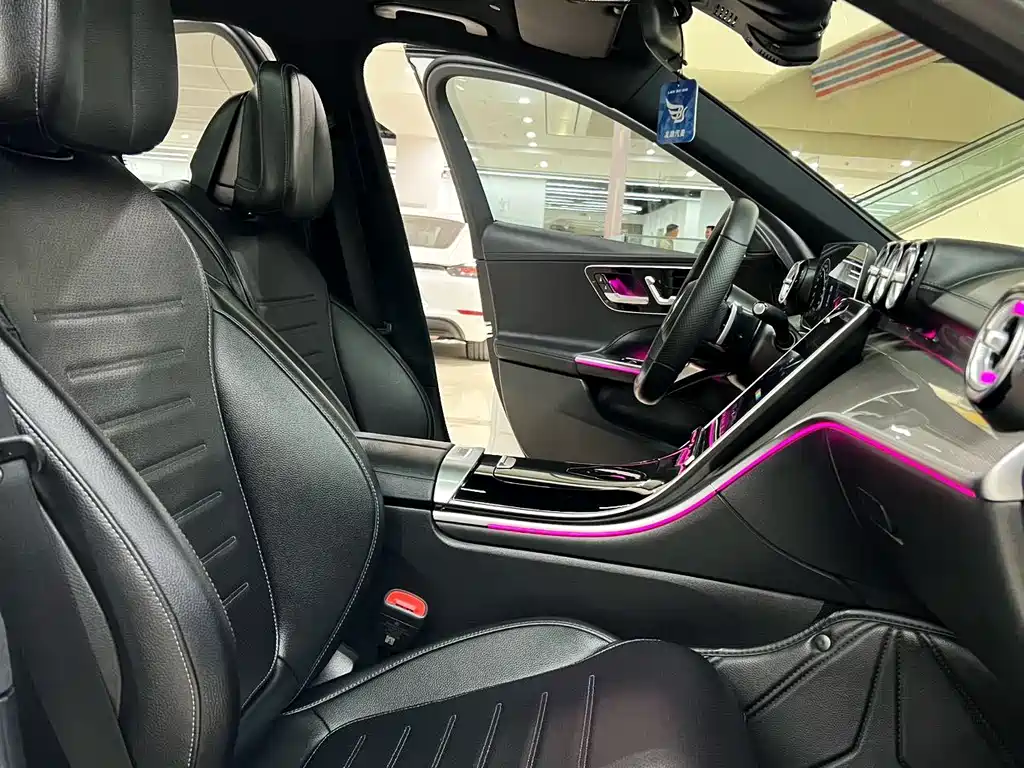 Mercedes-Benz C-Class 2022