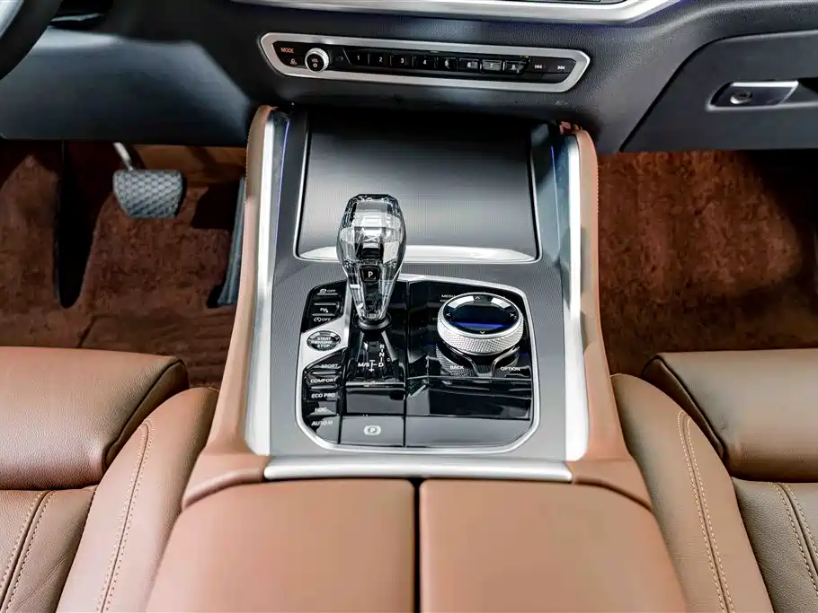BMW X6 2023 — фото 12