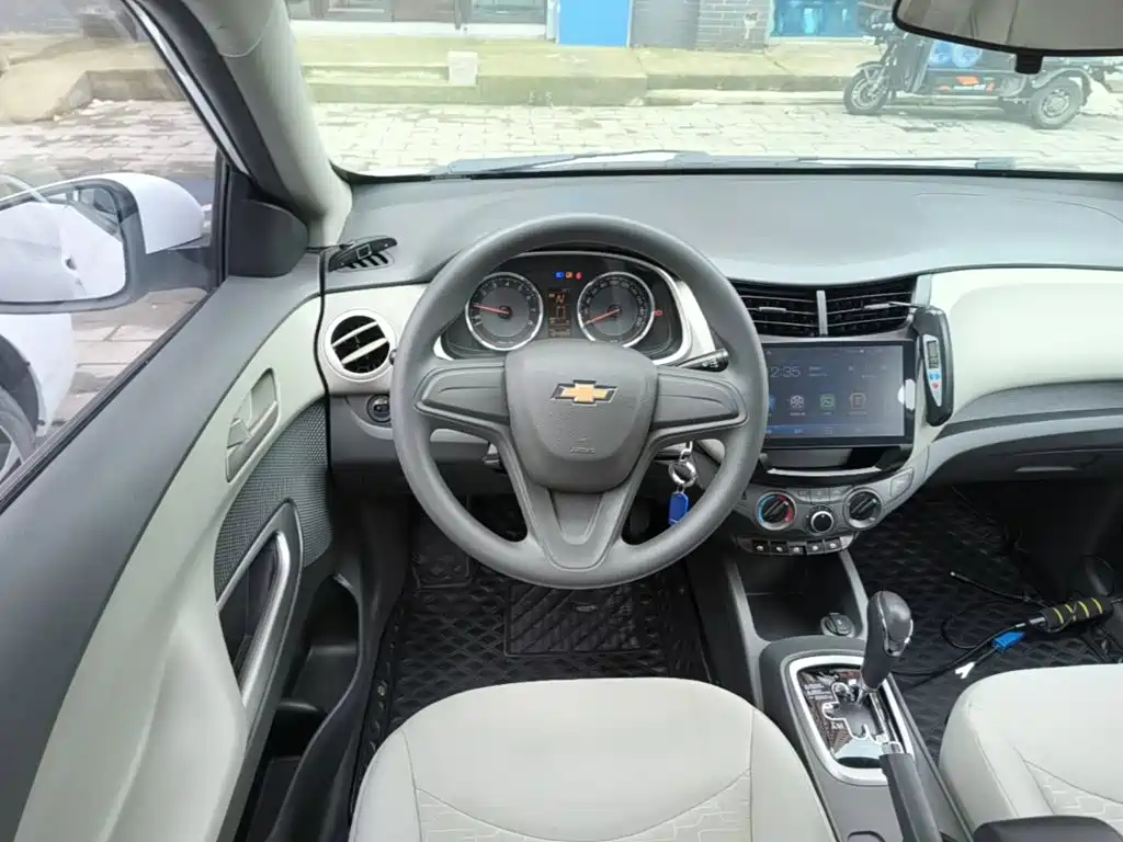 Chevrolet Sail 2017 — фото 11