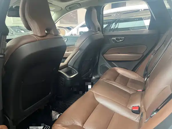 Volvo XC60 2018