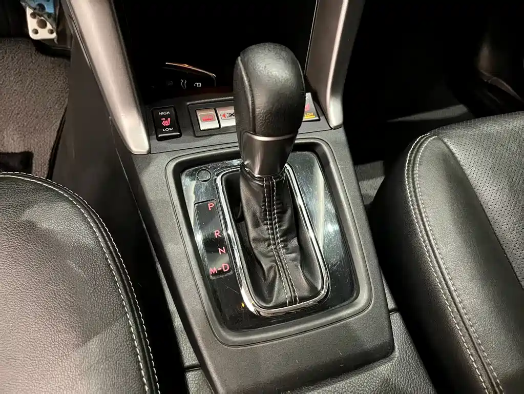 Subaru Forester 2015 — фото 9