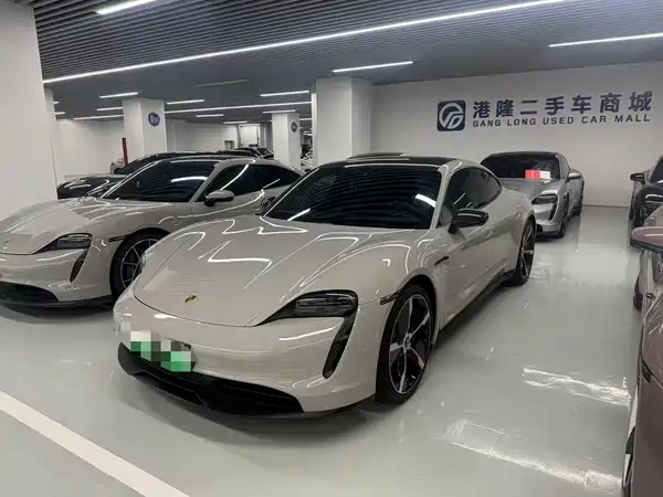 Porsche Taycan 2020
