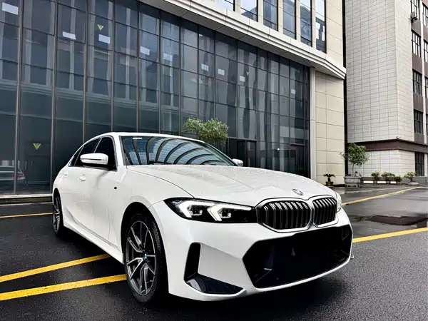 BMW 3 Series 2024