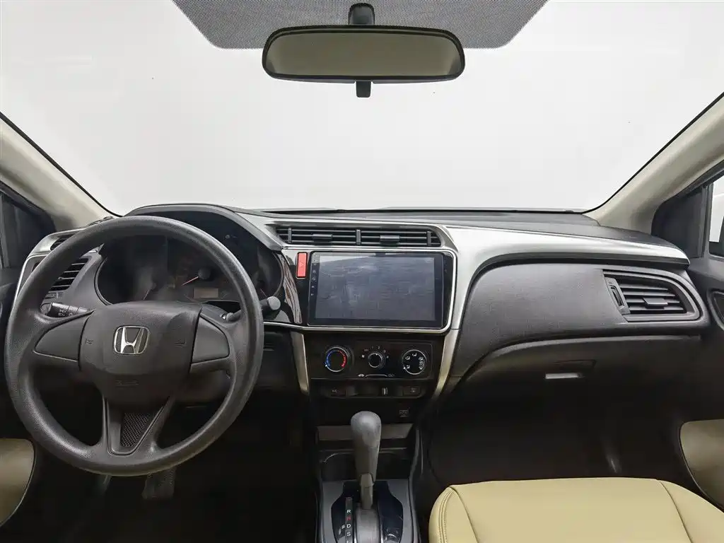Honda City 2016 — фото 5