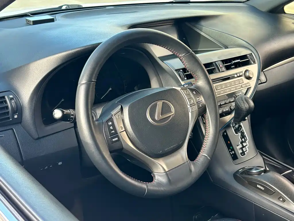 Lexus RX Classic 2014 — фото 11