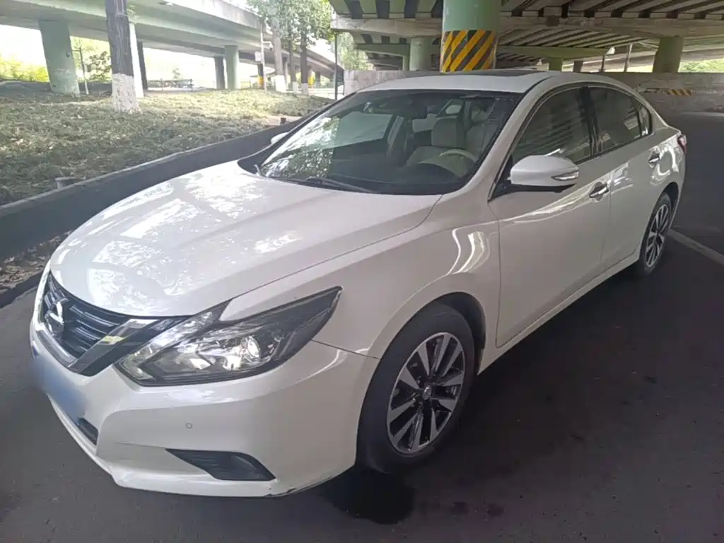 Nissan Teana 2016