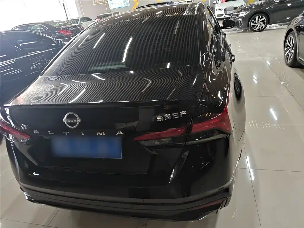 Nissan Teana 2023 — фото 12