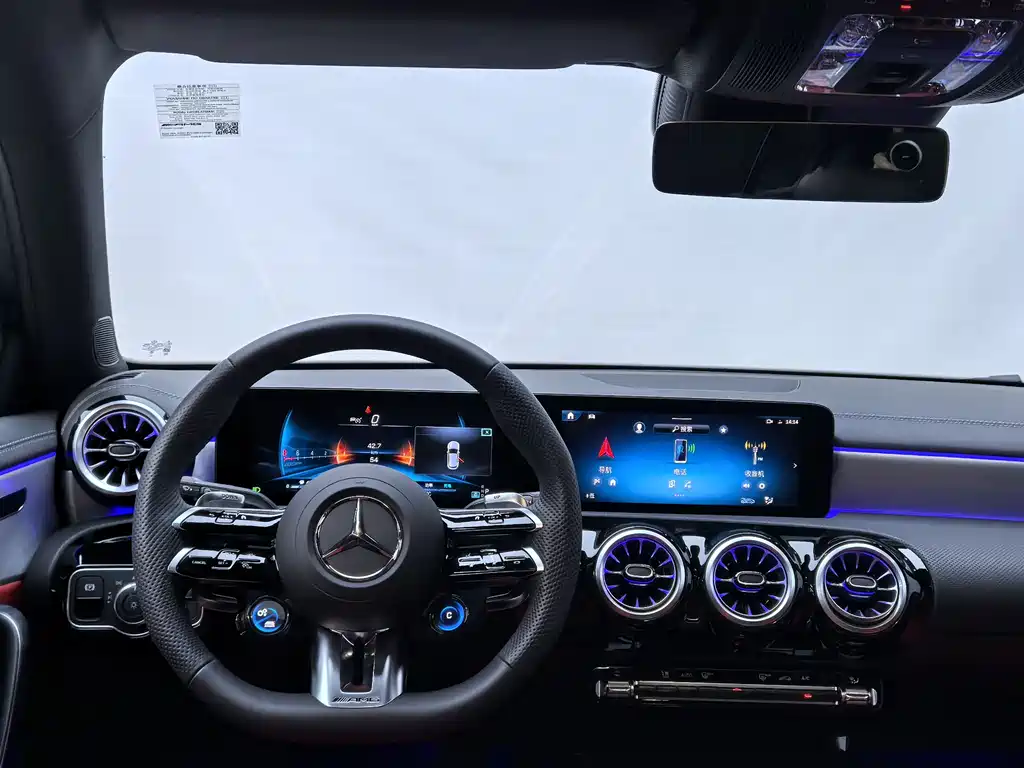 Mercedes-Benz A-Class AMG 2026 — фото 13