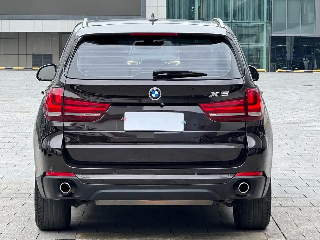 BMW X5 2017 — фото 14