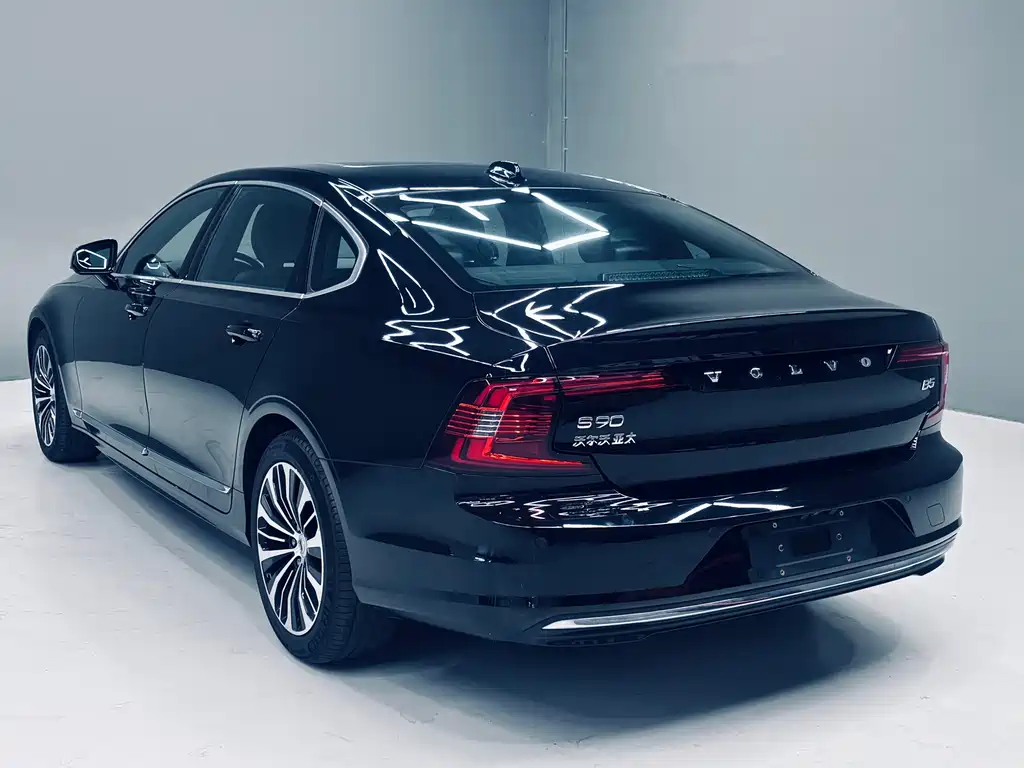 Volvo S90 2025 — фото 3