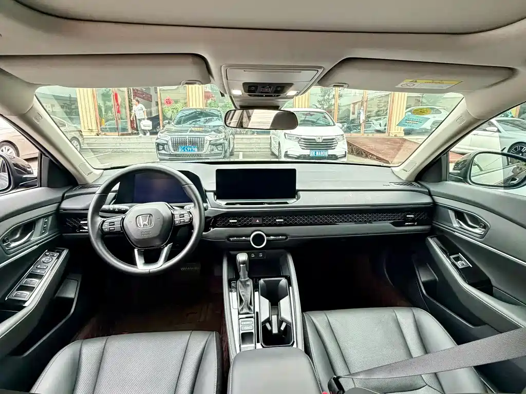 Honda Accord 2025