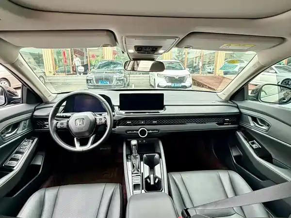 Honda Accord 2025