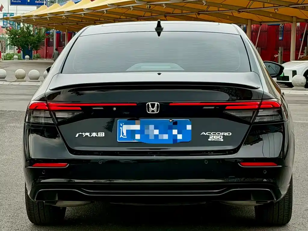 Honda Accord 2025 — фото 8