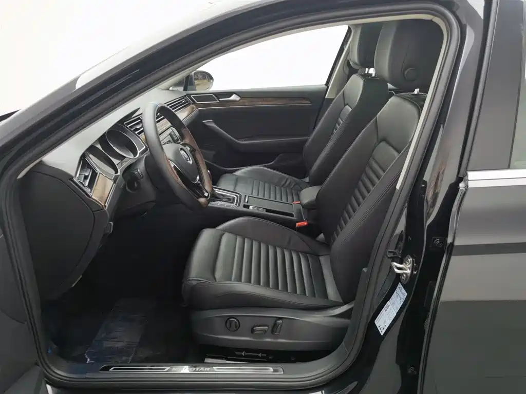 Volkswagen Magotan 2018 — фото 10