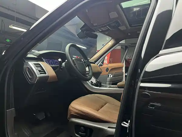 Land Rover Range Rover Sport 2020