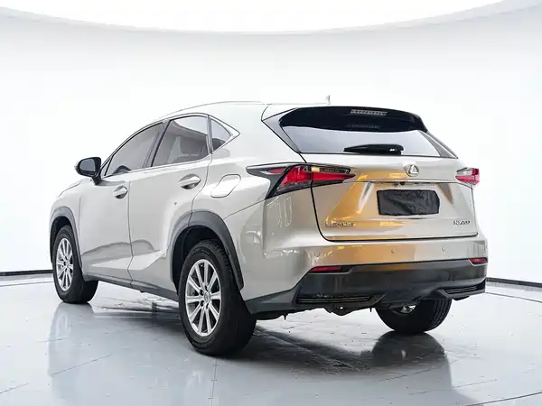 Lexus NX 2015