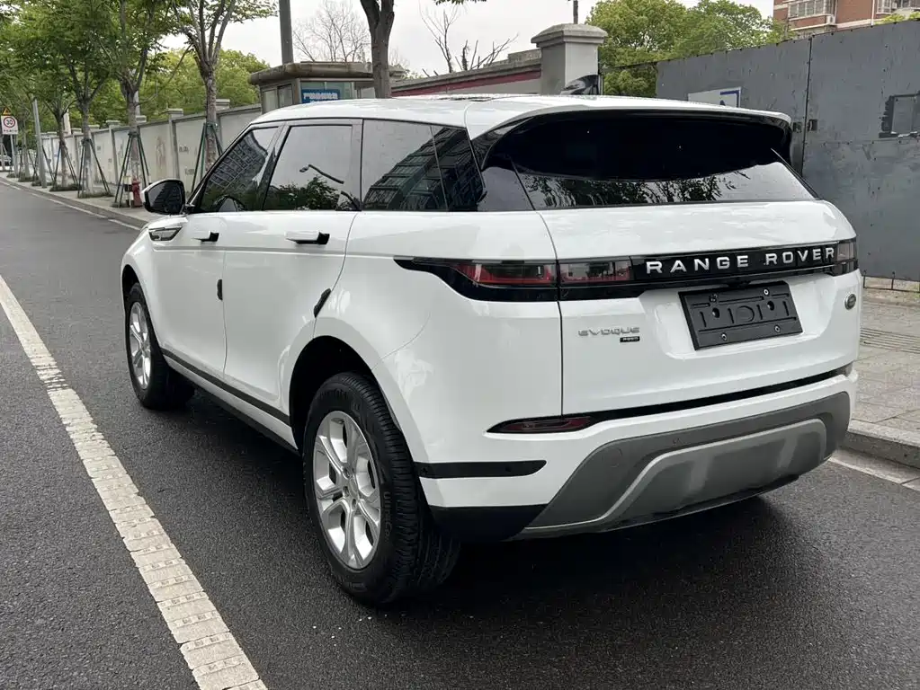 Land Rover Range Rover Evoque 2021 — фото 15