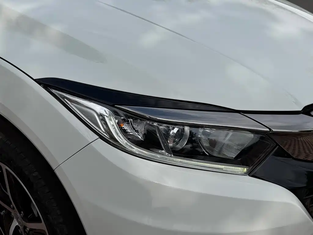 Honda Vezel 2022 — фото 16