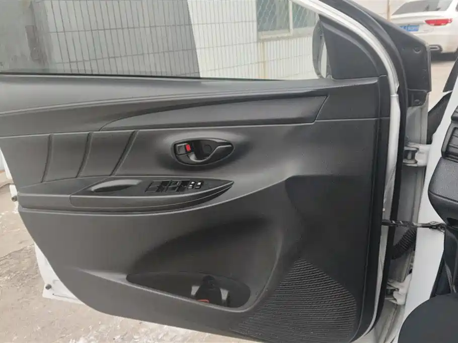 Toyota Yaris L 2018