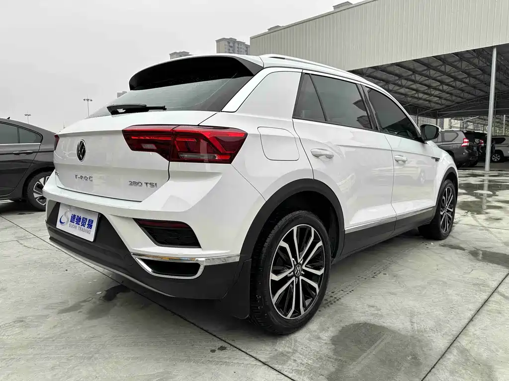 Volkswagen T-Roc 2022 — фото 5