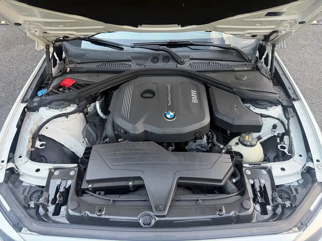 BMW 1 Series 2016 — фото 17