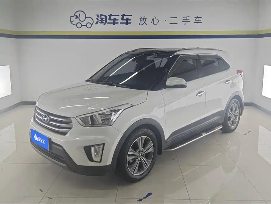 Hyundai ix25 2017 — фото 1