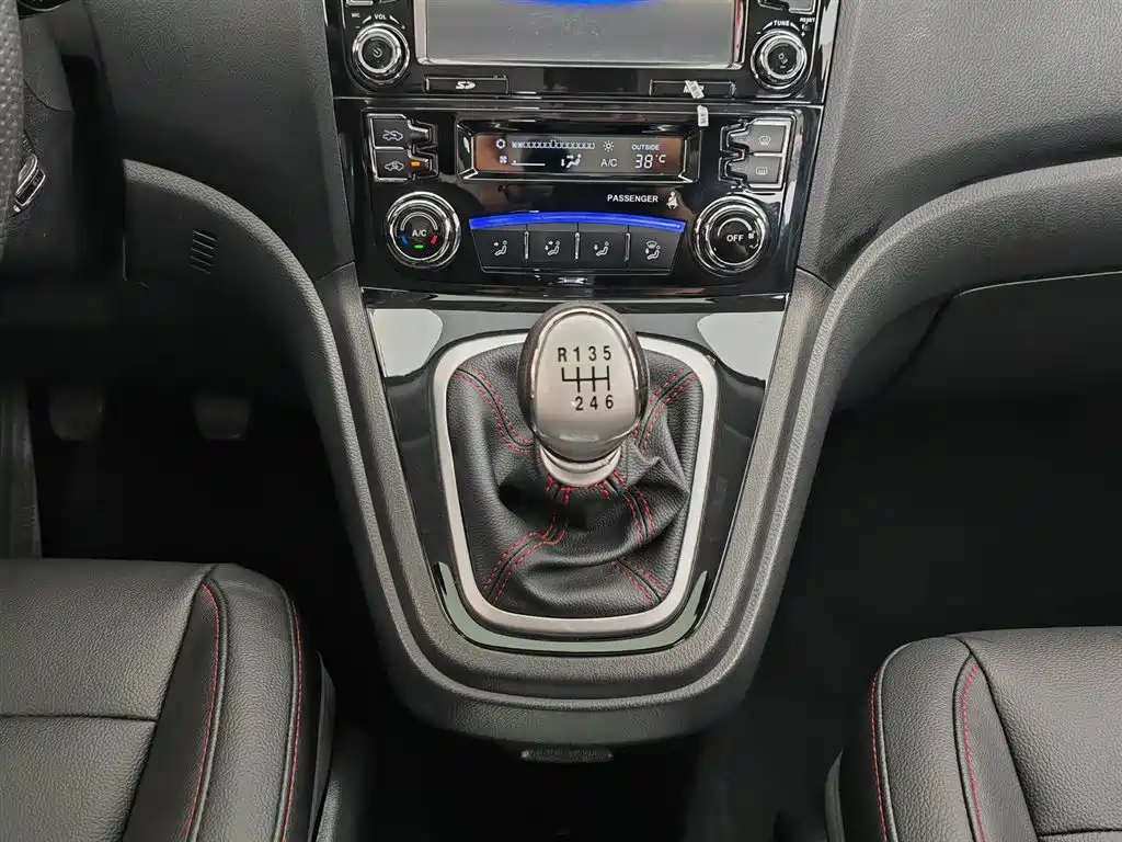 Haval H6 2016 — фото 13