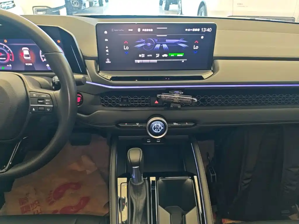 Honda Accord 2024 — фото 13
