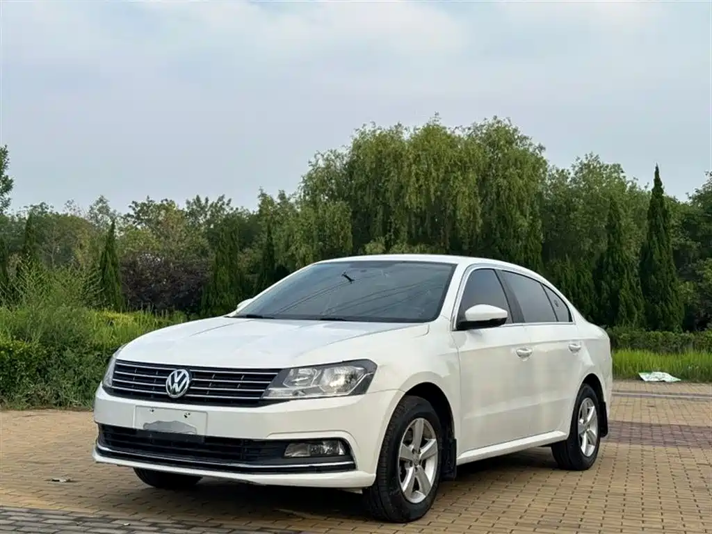 Volkswagen Lavida 2016
