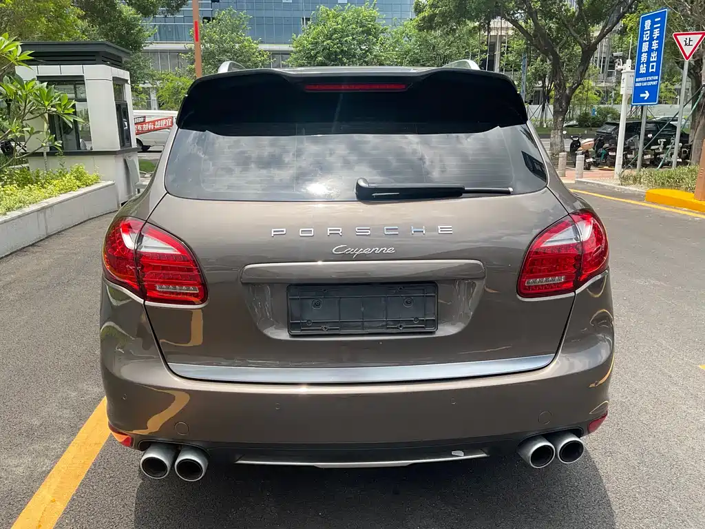 Porsche Cayenne 2013