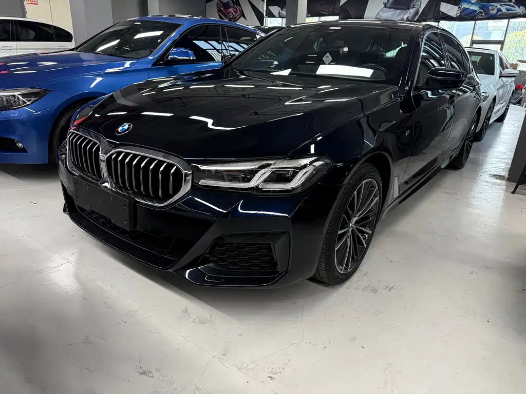 BMW 5 Series 2022