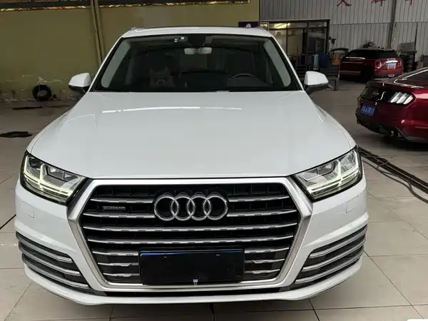 Audi Q7 2017