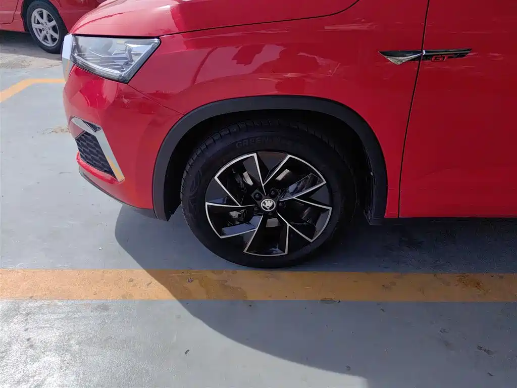 Skoda Kamiq 2020 — фото 25