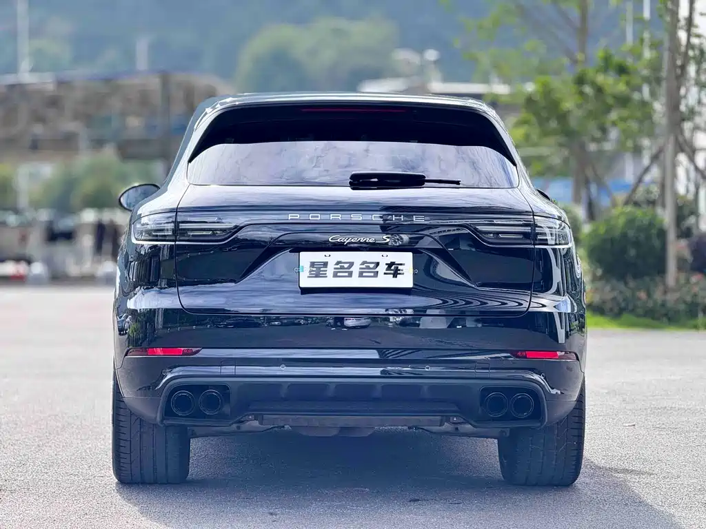 Porsche Cayenne 2023 — фото 14