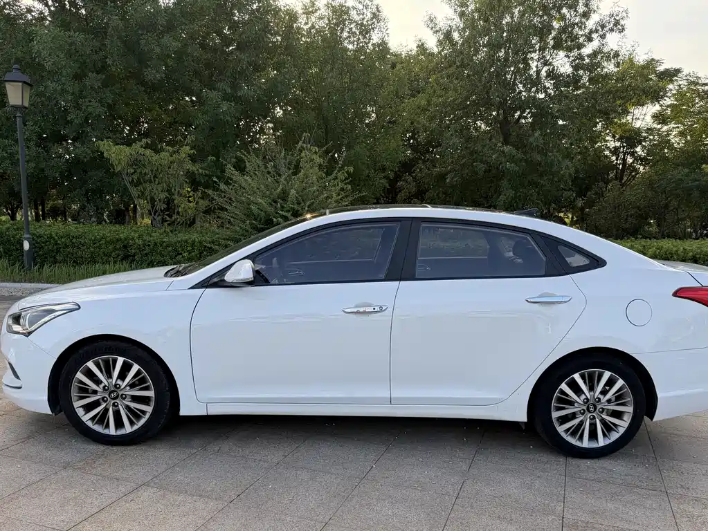 Hyundai Mistra 2018 — фото 4